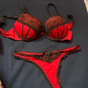 H&M bra and panty set